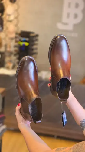 BOTA CHELSEA DEMOCRATA